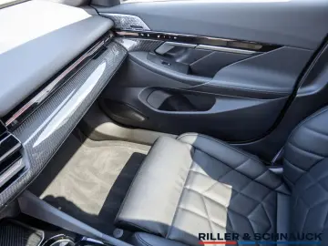 BMW 540d xDrive MSp 360  IcGlow Ventilation Bowers&Wilkins