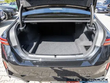 BMW 540d xDrive MSp 360  IcGlow Ventilation Bowers&Wilkins