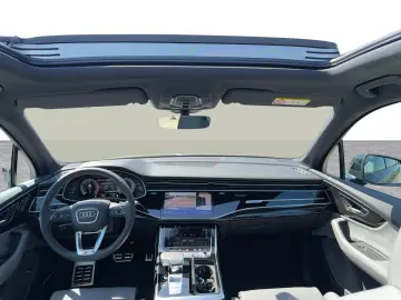 Audi Q7 PI S line 50 TDI quattro