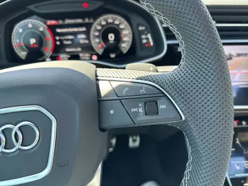 Audi Q7 PI S line 50 TDI quattro