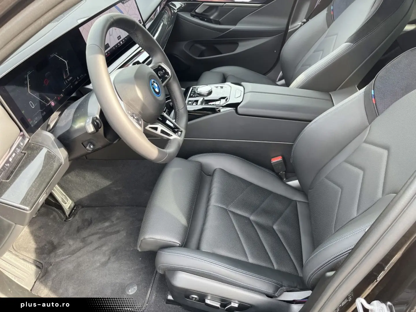 BMW 550e xDr MSp PRO AdaptiveSusp B&W IcGlow Ventil AuxHeat