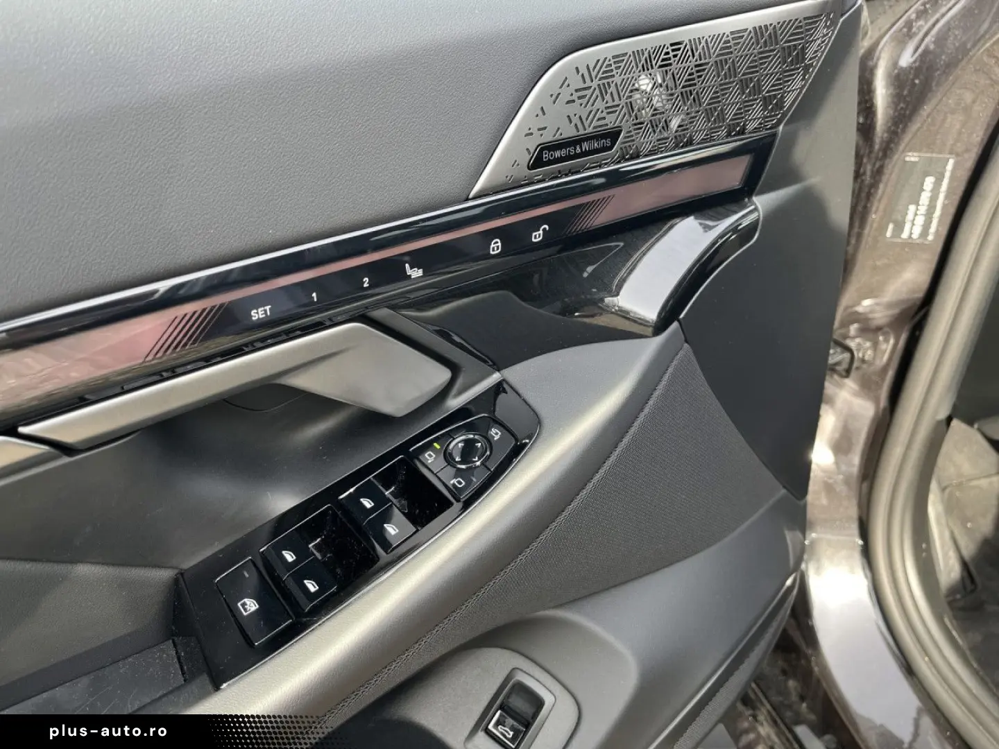 BMW 550e xDr MSp PRO AdaptiveSusp B&W IcGlow Ventil AuxHeat