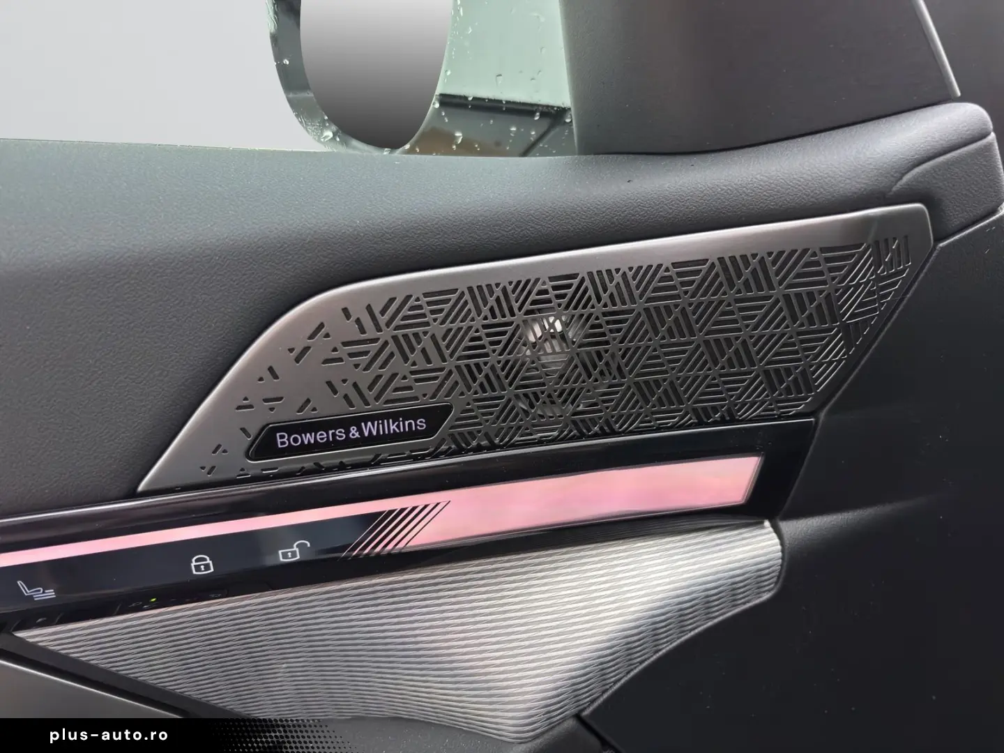 BMW 550e xDrive Limousine [M Sport  B&W Sound  AHK]