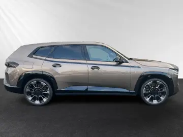 BMW XM 50e Indiv. Sepang