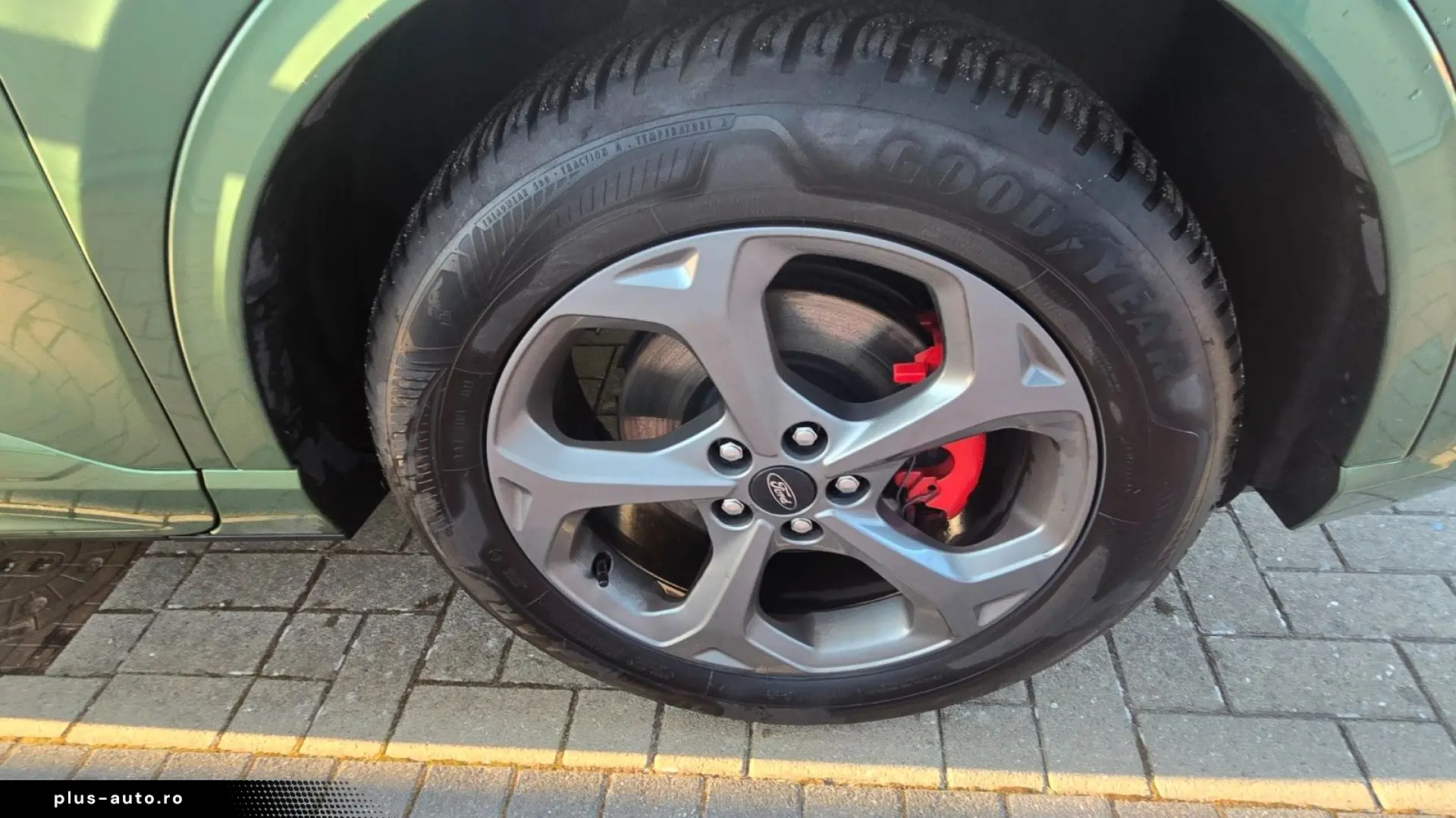 FORD Kuga Hybrid ST-Line X 4X4 LED Winter Dach Techno