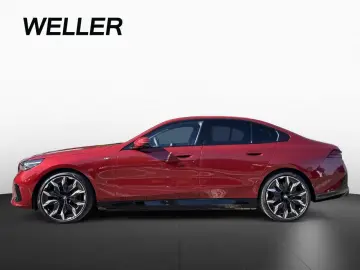 BMW 550e xDr MSp Pro B&W AdaptiveSusp Ventil 360 IcGlow