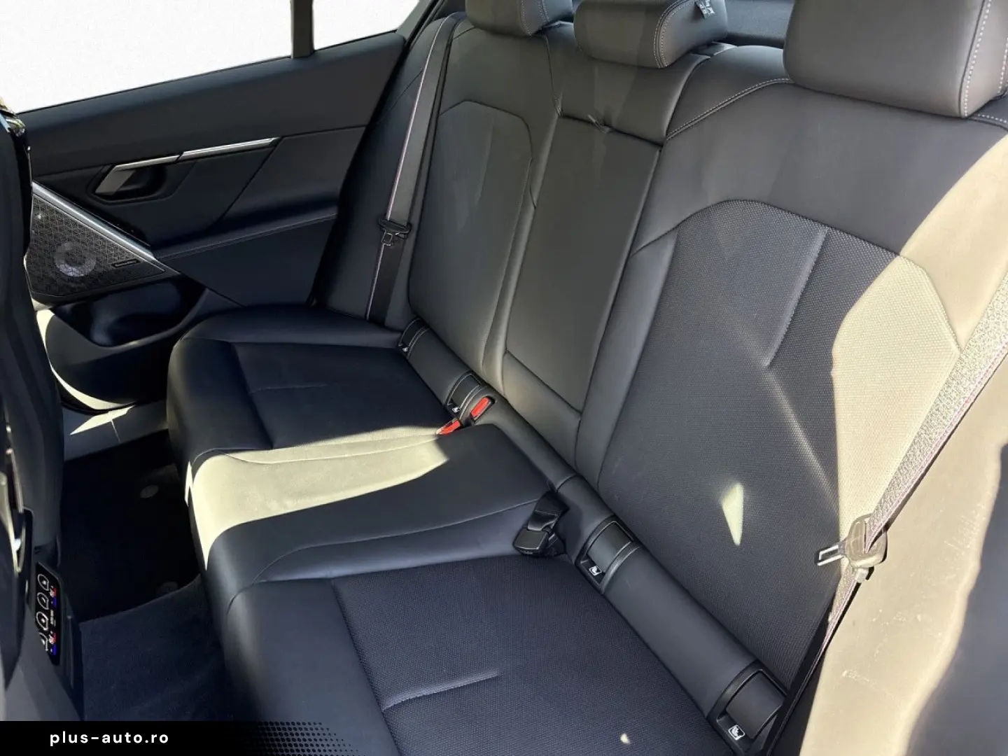 BMW 550e xDr MSp Pro B&W AdaptiveSusp Ventil 360 IcGlow