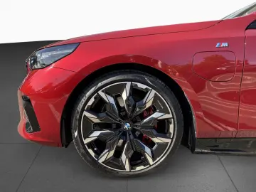 BMW 550e xDr MSp Pro B&W AdaptiveSusp Ventil 360 IcGlow