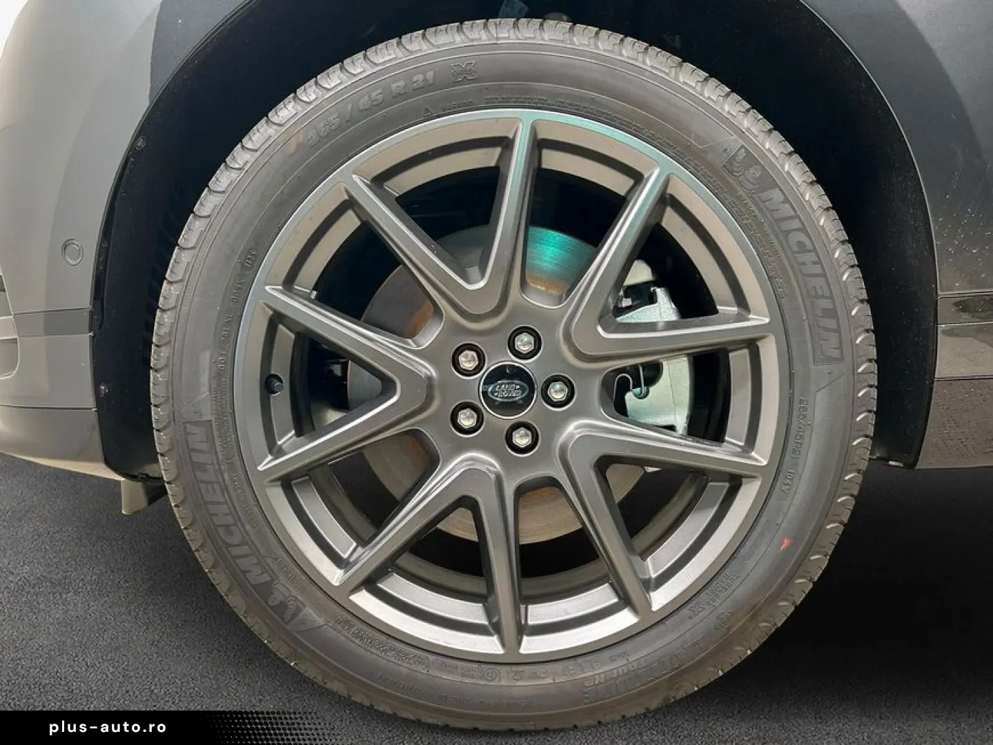 LAND ROVER Range Rover Velar P400e Dynamic SE