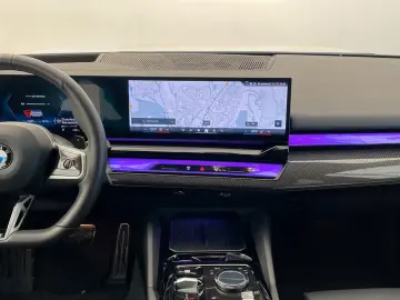 BMW 520i A Lim M-Sport LCPro ACCPro 360  HUD H&K