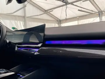 BMW 520i A Lim M-Sport LCPro ACCPro 360  HUD H&K