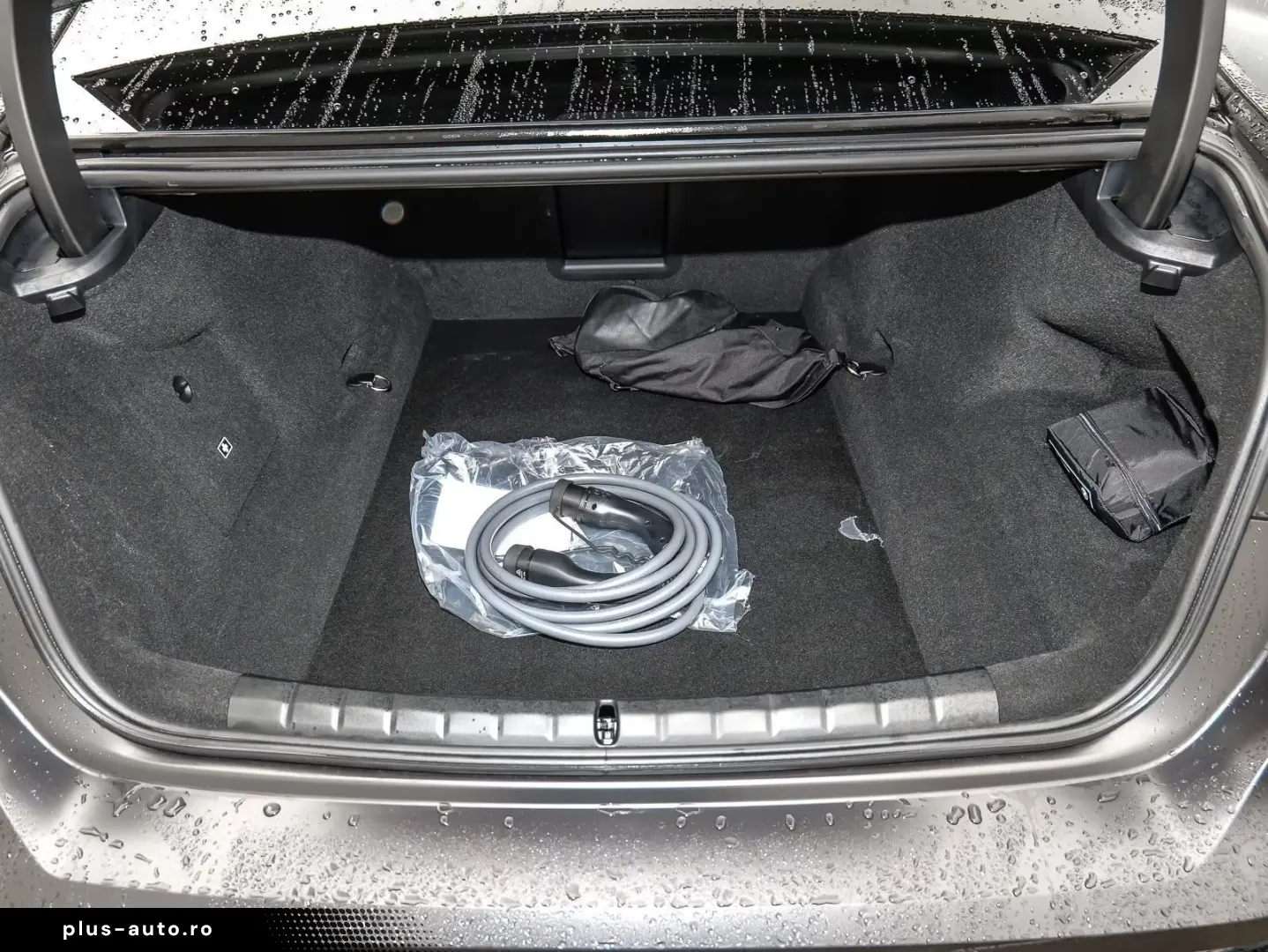 BMW 750e xDrive M Sport TV HUD PANO ACC 360 KAM RFK