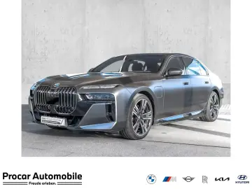BMW 750e xDrive M Sport TV HUD PANO ACC 360 KAM RFK