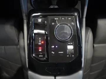 BMW 520 i  M Sport AHK HUD PANO