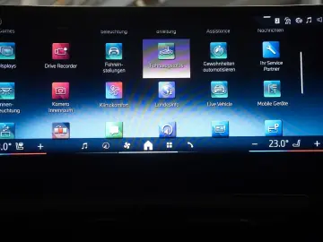 BMW 520 i  M Sport AHK HUD PANO