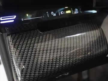 BMW 520 i  M Sport AHK HUD PANO