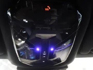 BMW 520 i  M Sport AHK HUD PANO