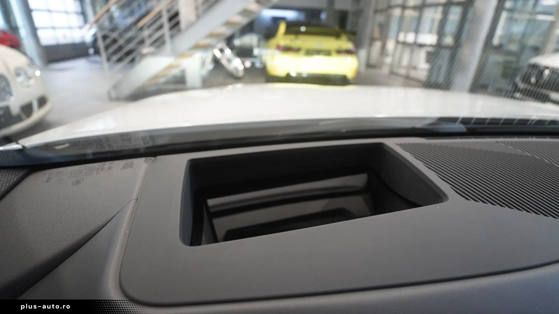 BMW 520 i  M Sport AHK HUD PANO