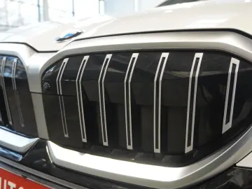 BMW 520 i  M Sport AHK HUD PANO