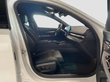 BMW 520i Limousine M Sport Standheizung Harman K