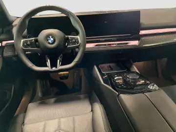 BMW 520i Limousine M Sport Standheizung Harman K