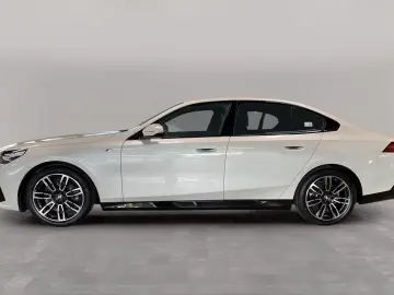 BMW 520i Limousine M Sport Standheizung Harman K