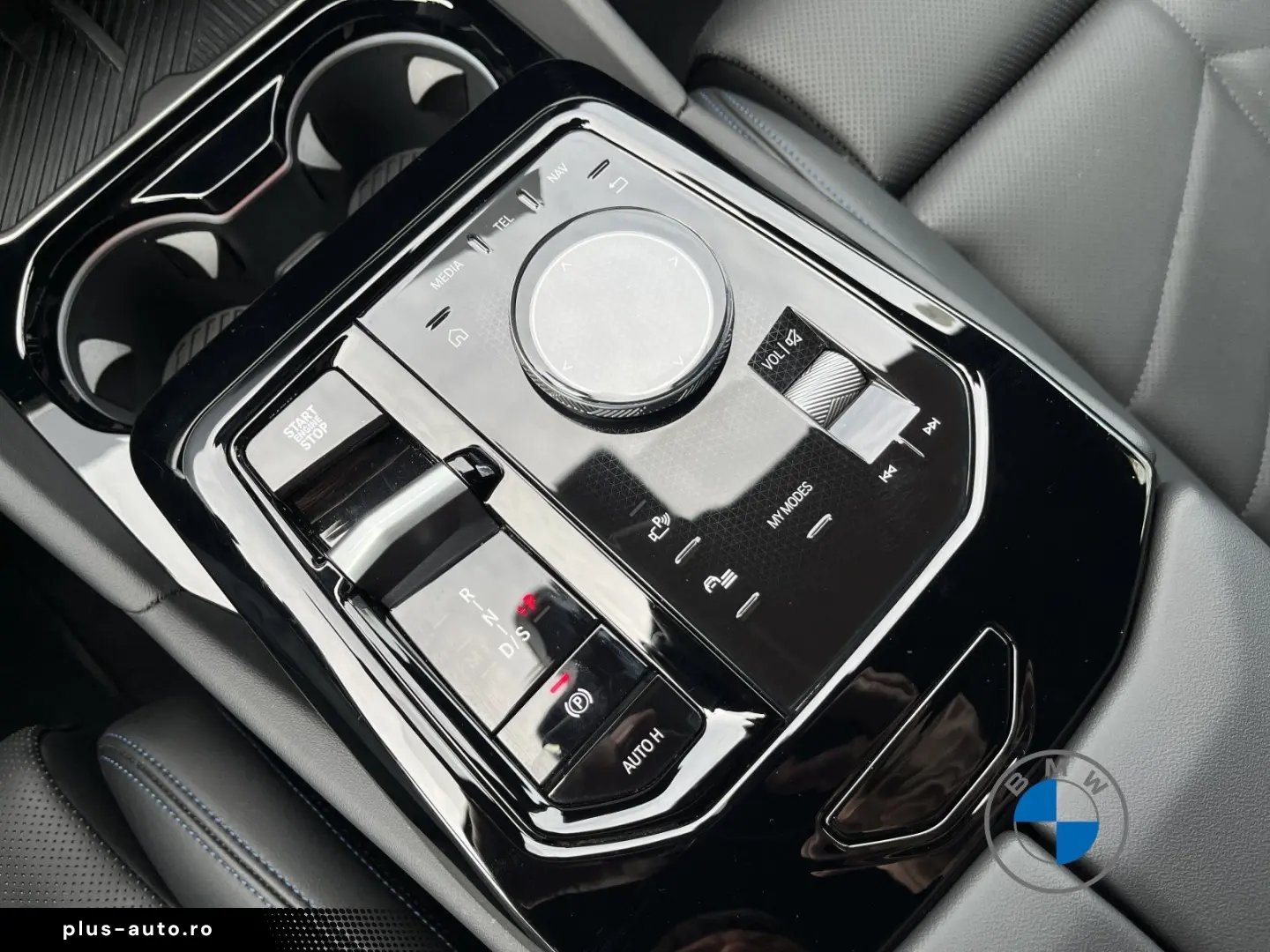 BMW 520i Limousine M Sport Pano AHK DA PA  HUD