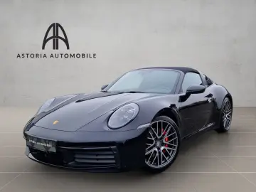 PORSCHE 992 Targa 4S Approved 14w Chrono SAGA 14w 360