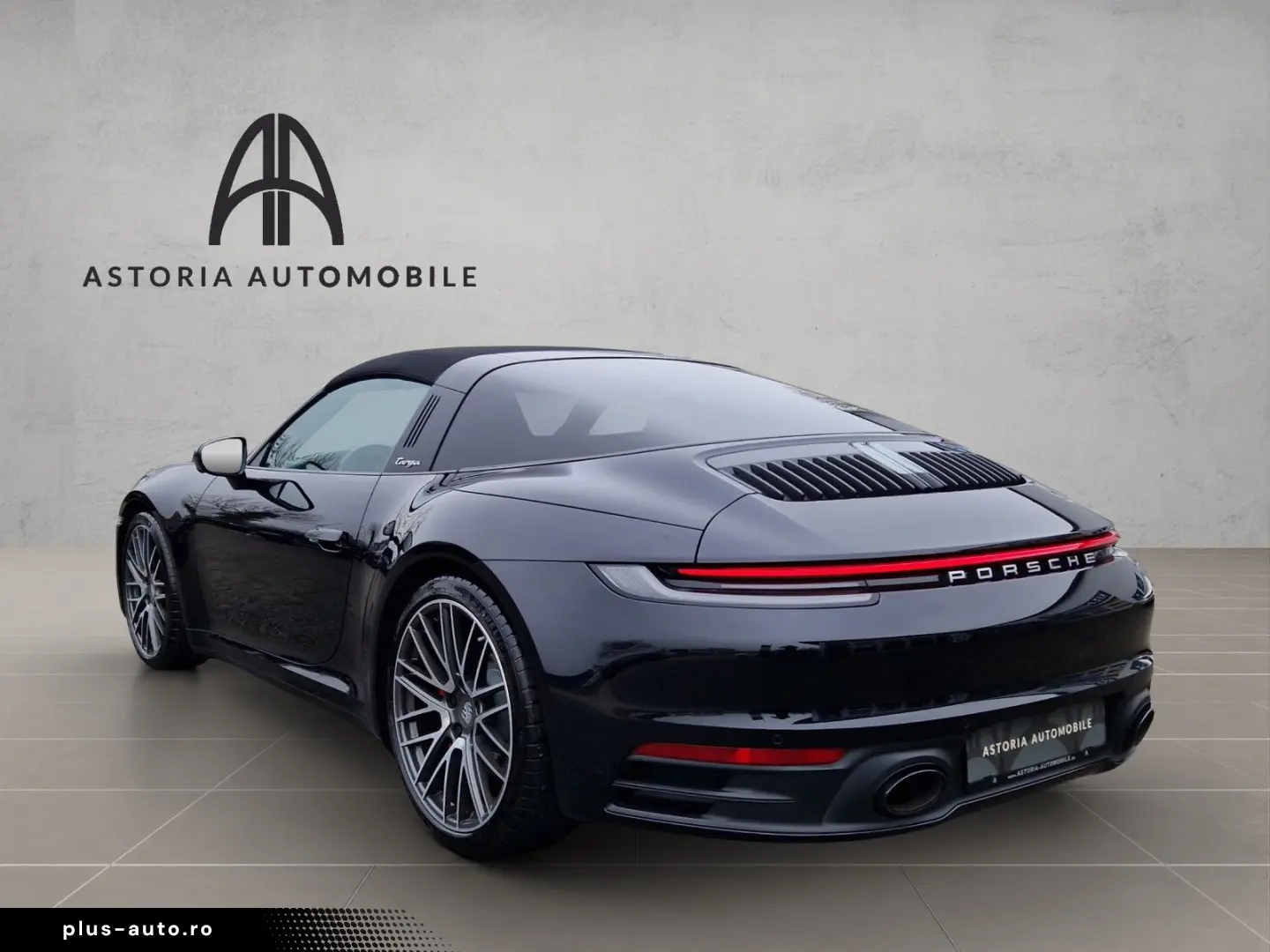 PORSCHE 992 Targa 4S Approved 14w Chrono SAGA 14w 360