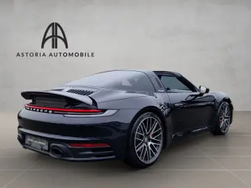 PORSCHE 992 Targa 4S Approved 14w Chrono SAGA 14w 360