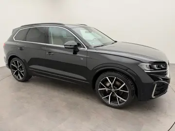 VW Touareg V6 TDI Autom. 4M R-Line LuftPano22Dyn