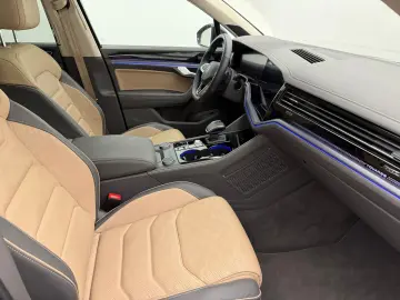 VW Touareg V6 TDI Autom. 4M R-Line LuftPano22Dyn