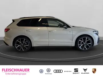 VW Touareg 3.0 TDI 4M R-Line Matrix AHK Pano 22&apos&hellip;