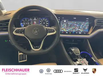 VW Touareg 3.0 TDI 4M R-Line Matrix AHK Pano 22&apos&hellip;