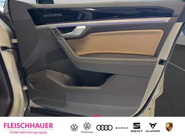 VW Touareg 3.0 TDI 4M R-Line Matrix AHK Pano 22&apos&hellip;