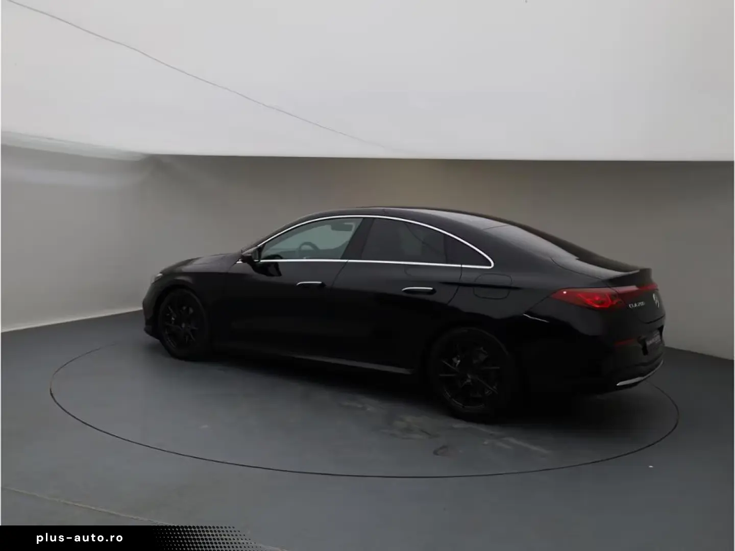 Mercedes-Benz CLA 200 Progressive Multibeam