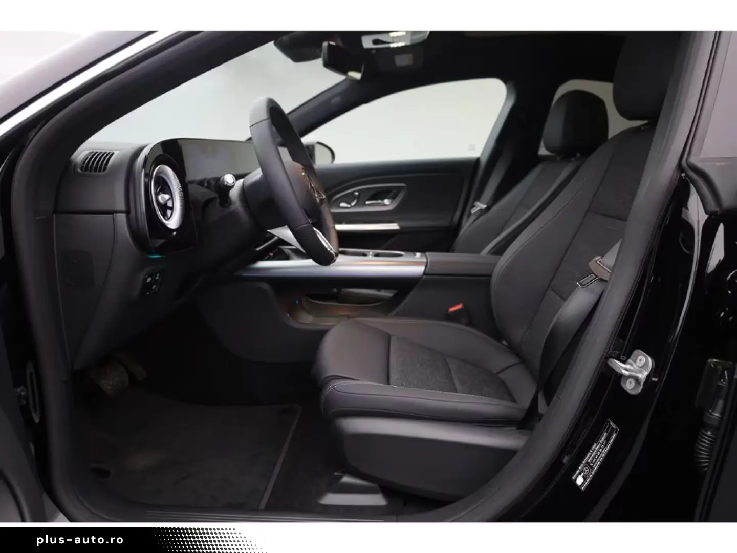 Mercedes-Benz CLA 200 Progressive Multibeam