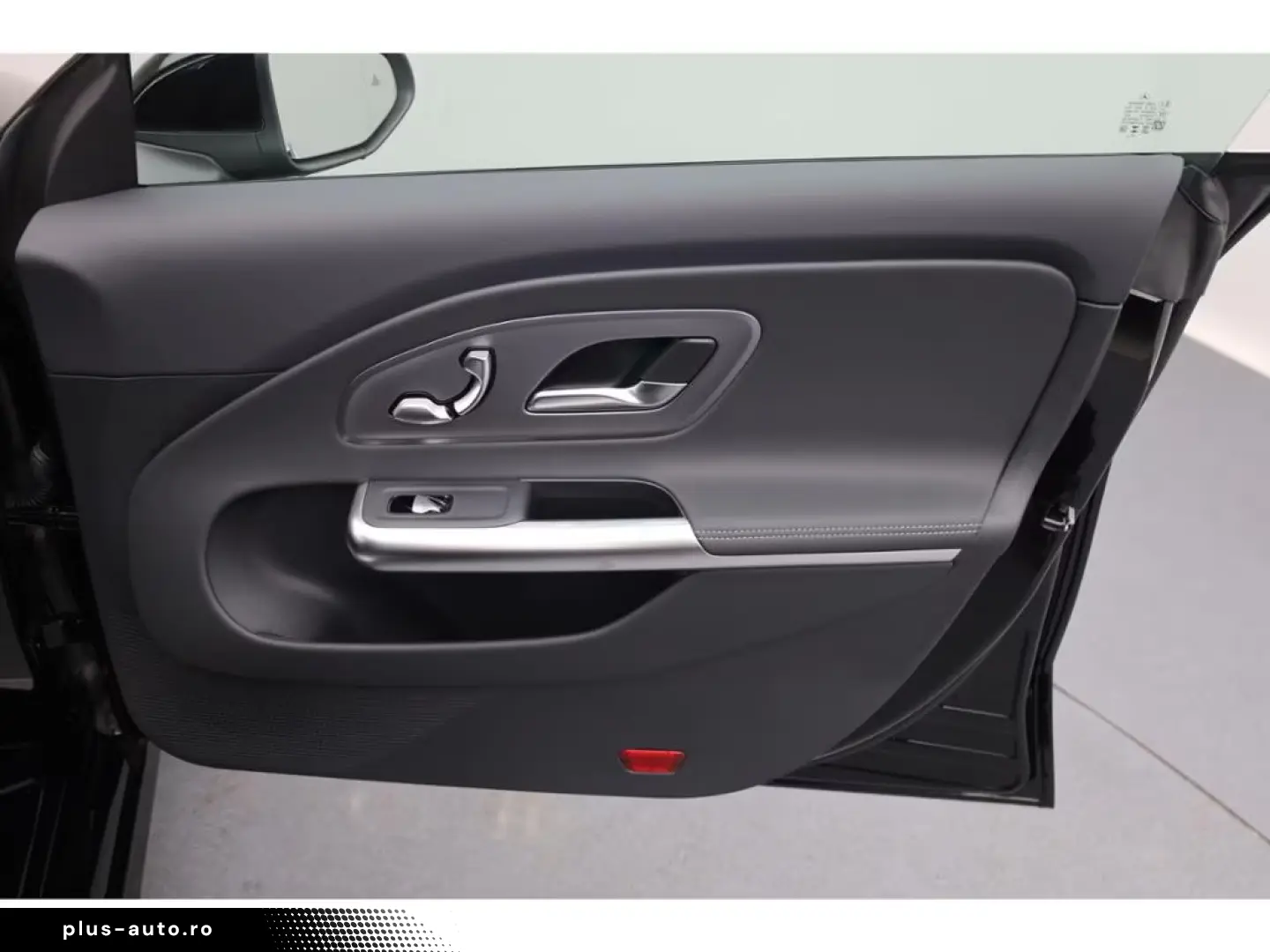 Mercedes-Benz CLA 200 Progressive Multibeam