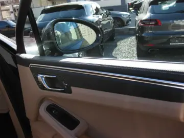 PORSCHE Macan PDK 1HD dt.Fzg. Top Ausst.