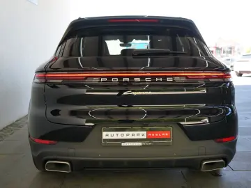 PORSCHE Cayenne E-Hybrid MY24 P-Display Mega-Spec 22z