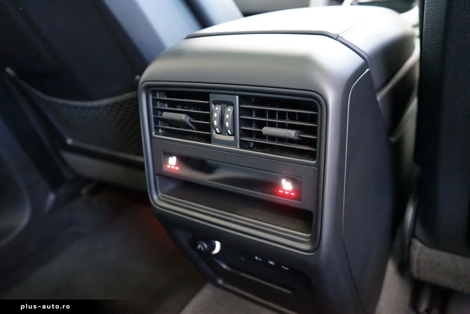 PORSCHE Cayenne E-Hybrid MY24 P-Display Mega-Spec 22z