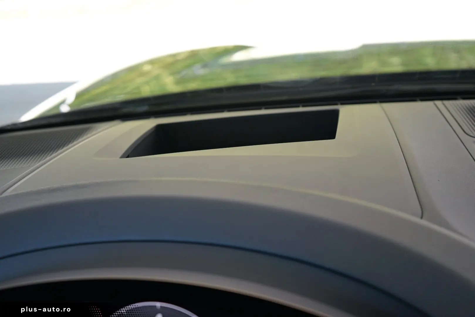 PORSCHE Cayenne E-Hybrid MY24 P-Display Mega-Spec 22z