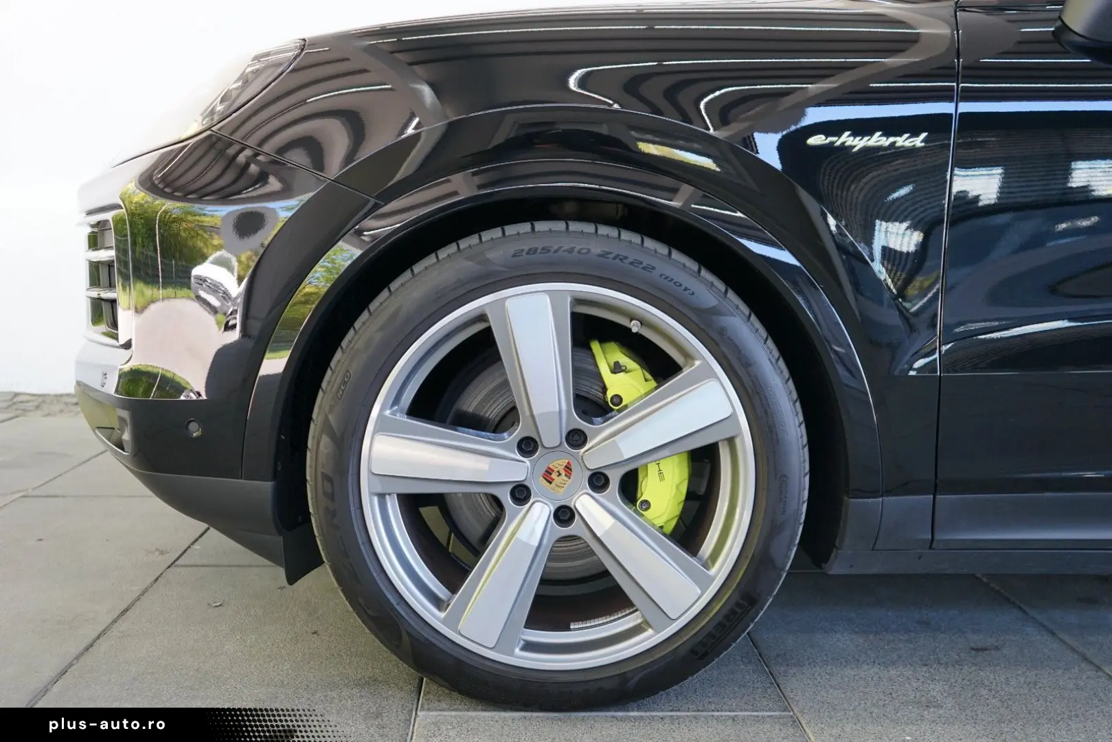 PORSCHE Cayenne E-Hybrid MY24 P-Display Mega-Spec 22z