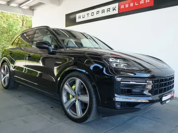 PORSCHE Cayenne E-Hybrid MY24 P-Display Mega-Spec 22z