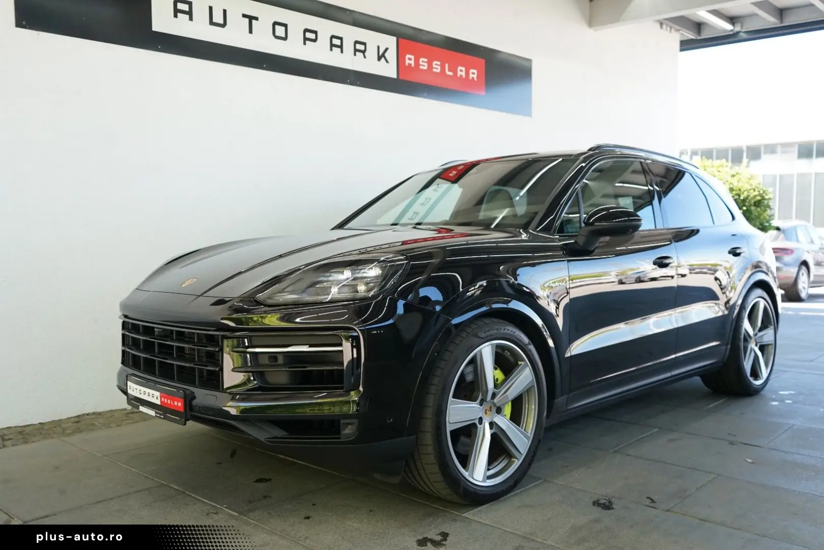 PORSCHE Cayenne E-Hybrid MY24 P-Display Mega-Spec 22z