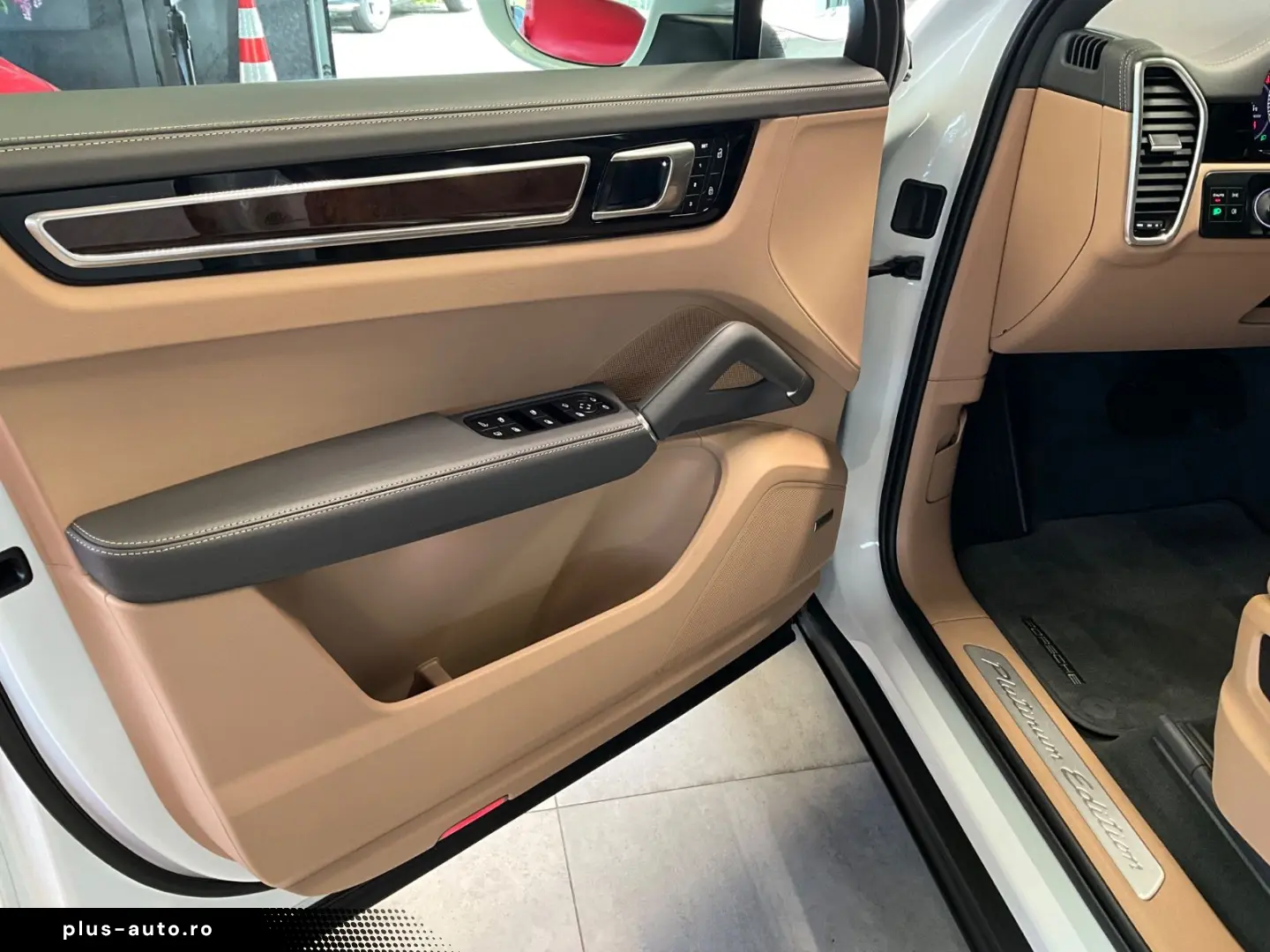 PORSCHE Cayenne Coupe E-Hybrid Platinum Edition BOSE