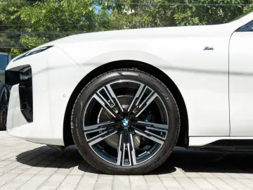 BMW 740d M SPORT