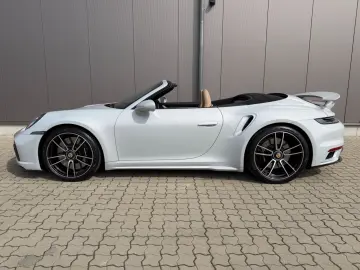 PORSCHE 911 Turbo Cabrio !Lift  InnoDrive  Sportabgas.!