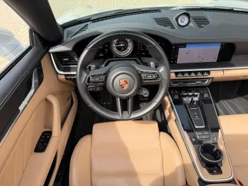 PORSCHE 911 Turbo Cabrio !Lift  InnoDrive  Sportabgas.!