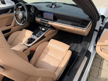 PORSCHE 911 Turbo Cabrio !Lift  InnoDrive  Sportabgas.!